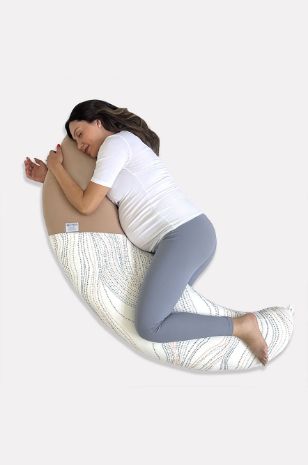 תמונה של כרית הריון והנקה קואליטה MoonLove הדפס נקודות